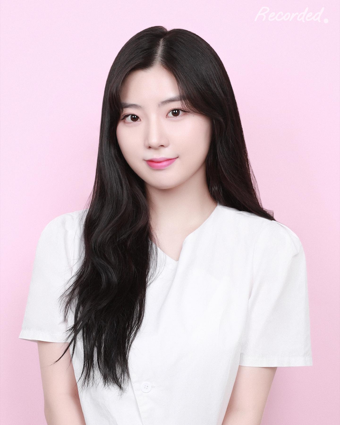 #레코디드 🤍
핑꾸한 증명사진과 스페셜 프레임 패키지🫢