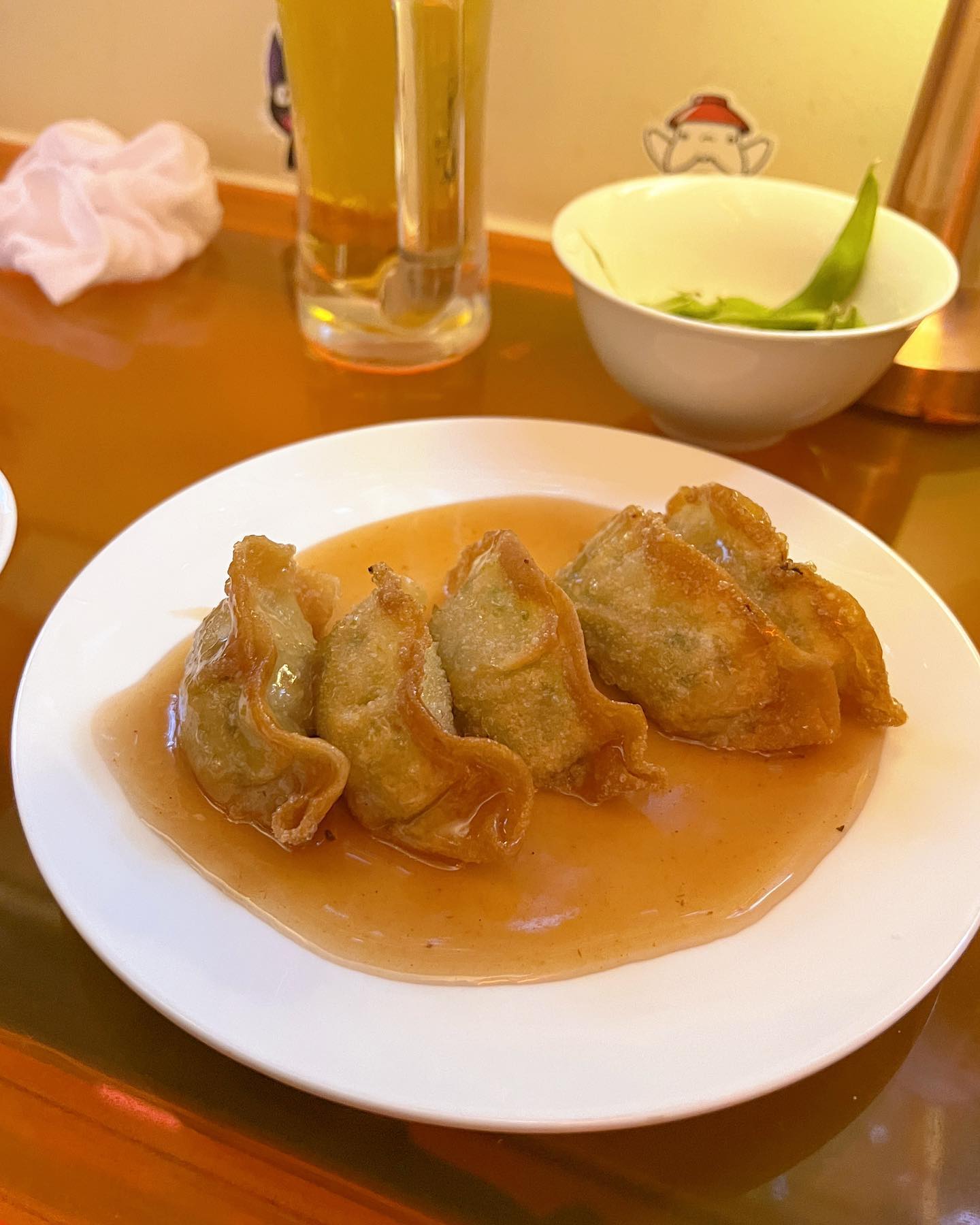 망원동 교자 전문 이자카야🥟
-
🥟미스타교자
▫서울 마포구 동교로 106
▫영업시간 매일 17:00 ~ 02:00

망원동에 있는 일본갬성 낭낭한 교자 전문점이에요🥟
겉바속촉 교자에 야끼소바 치킨난반 등 다양항 맛있는 요리도 있고
분위기도 완전 👍👍
생맥주랑 한 입하면 완전🤤🤤
인기가 많아서 오픈런 추천드릴게요!!
-
자세한 여행지정보와 꿀팁은 jun_due / 프로필블로그💌