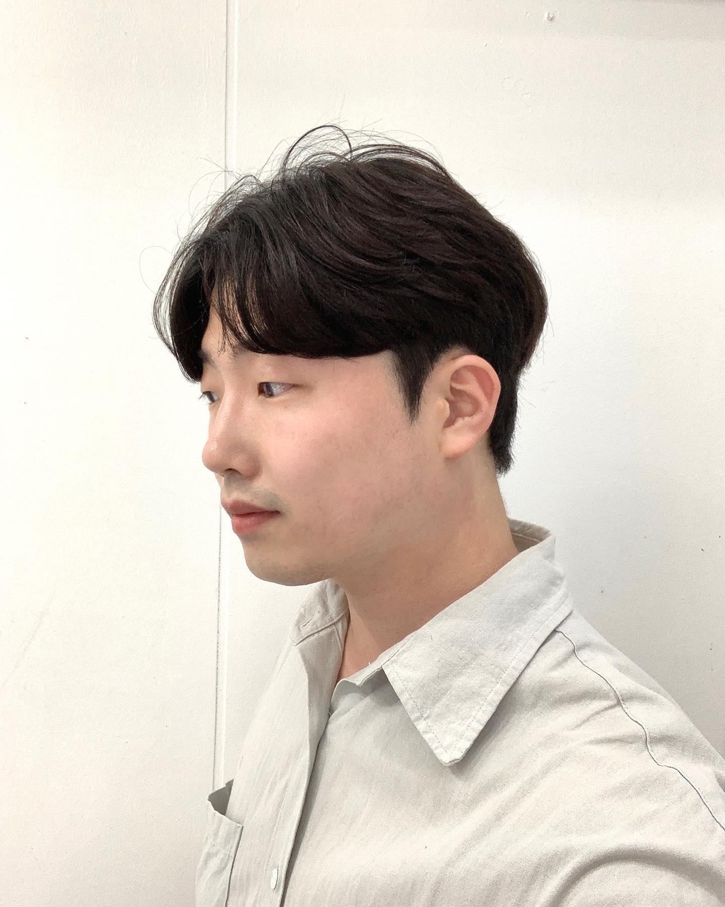 오랜만 근황
차근차근 준비중,

홈페이지 제작과 카피라이팅 보기만 했지 직접 짜는 건 또 쉽지 않도다…

2023년 마지막 수업 기수 모집도 할까 고민하다가 그냥 두는 중 😅

일단 구현부터 좀 해보고 도전 !

머리는 #신림미용실 #박준뷰티랩 #호팀장님 감사합니다 #남자헤어모델 #헤어모델 🙏🏻