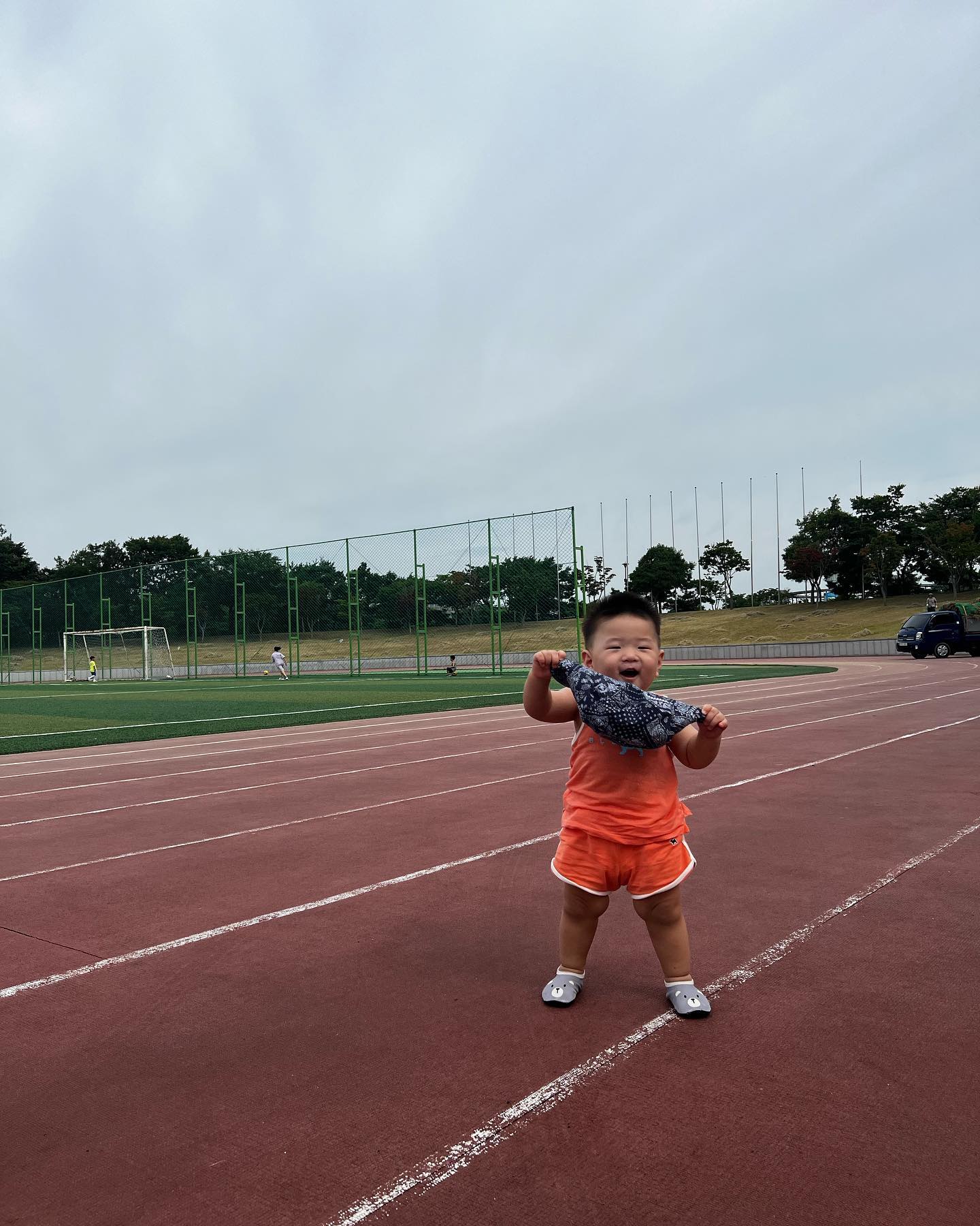 셀프방학 1Day

어쩌다 방학ㅋㅋㅋ
상무시민공원 오픈런🏃‍♂️🏃🏻🏃🏻‍♀️