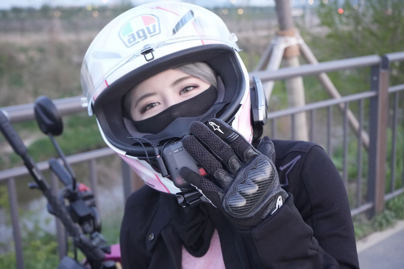 어머 이제 장마 끝인거 맞죠?
그동안 비가 너무 많이 와서
바이크타고 라이딩 못 했는데
한달 버린 느낌..😩