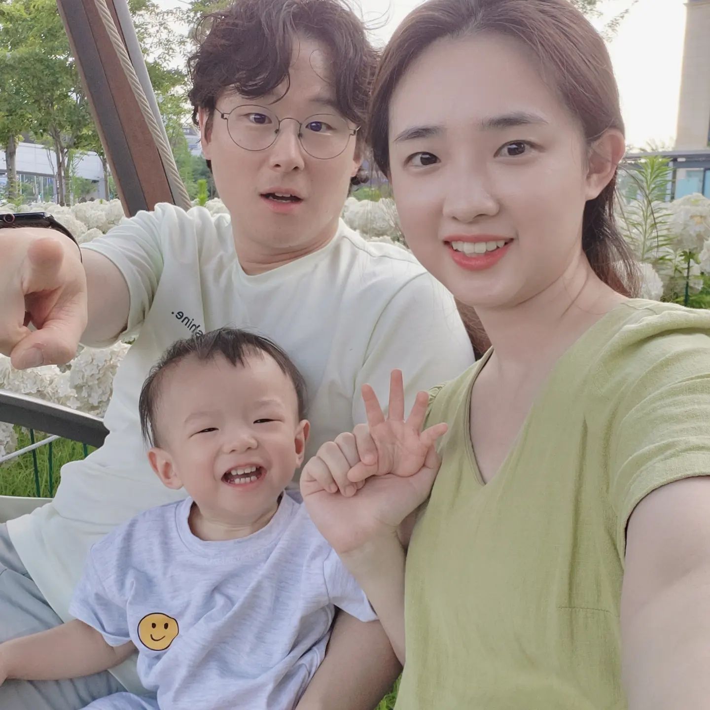 🐟🐠🐡🦦
신열무와 추억 쌓기🎶

너무 예쁘게 웃는 우리 아가
오늘도 너와 함께 웃을 수 있어 감사해💕

너무 더운 날씨에 엄마는 더위 먹고
신열무는 유모차.카시트에 쉬 한건
안 비밀🤫

#평택배다리저수지
#소사벌배다리저수지 #배다리저수지 
#평택데이트 #평택사진맛집 #주말데이트 #광교아쿠아플라넷 #아쿠아플라넷
#주말육아 #광교데이트