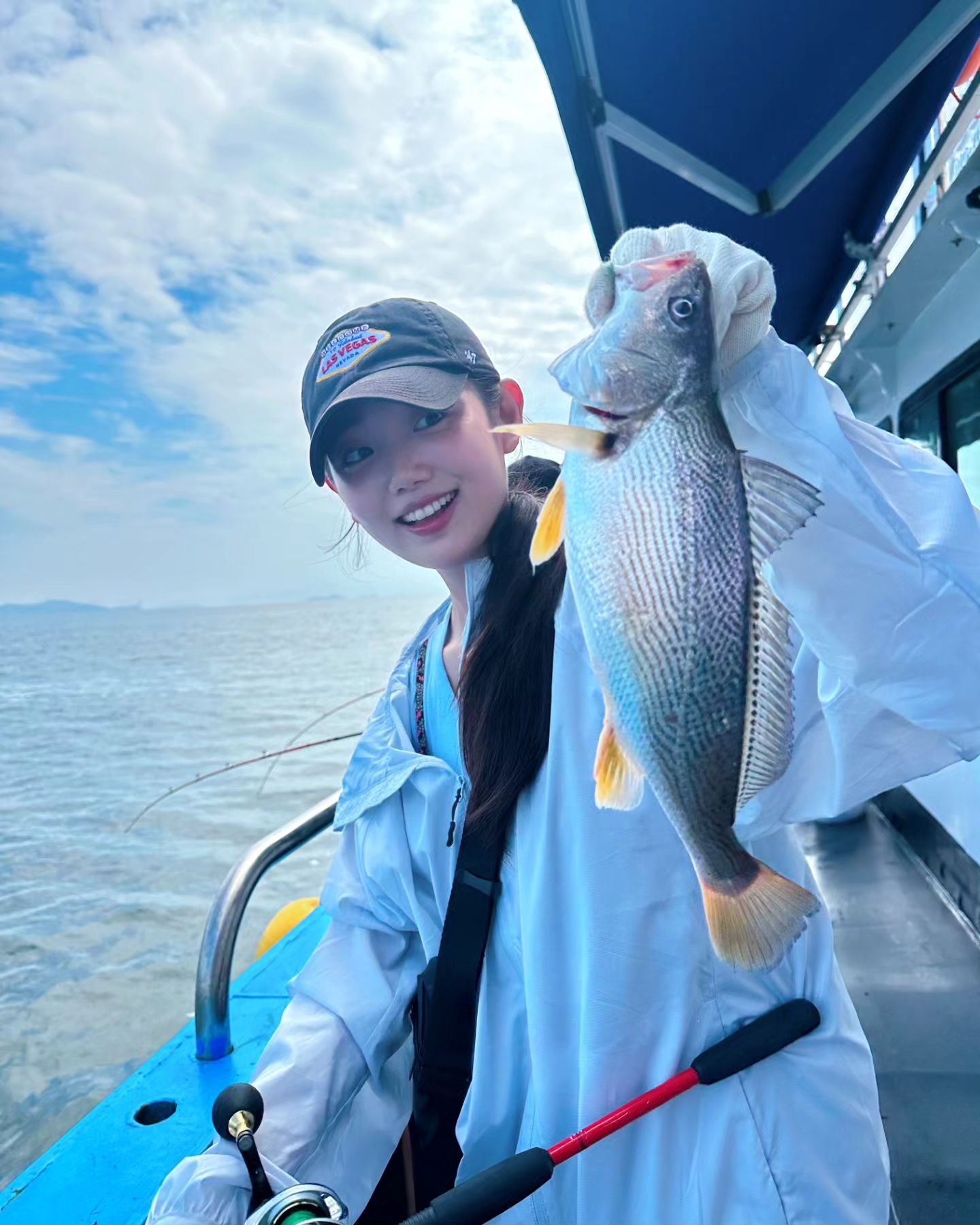올해도 바다낚시 🐟🐟
엄청신나고 엄청피곤해여