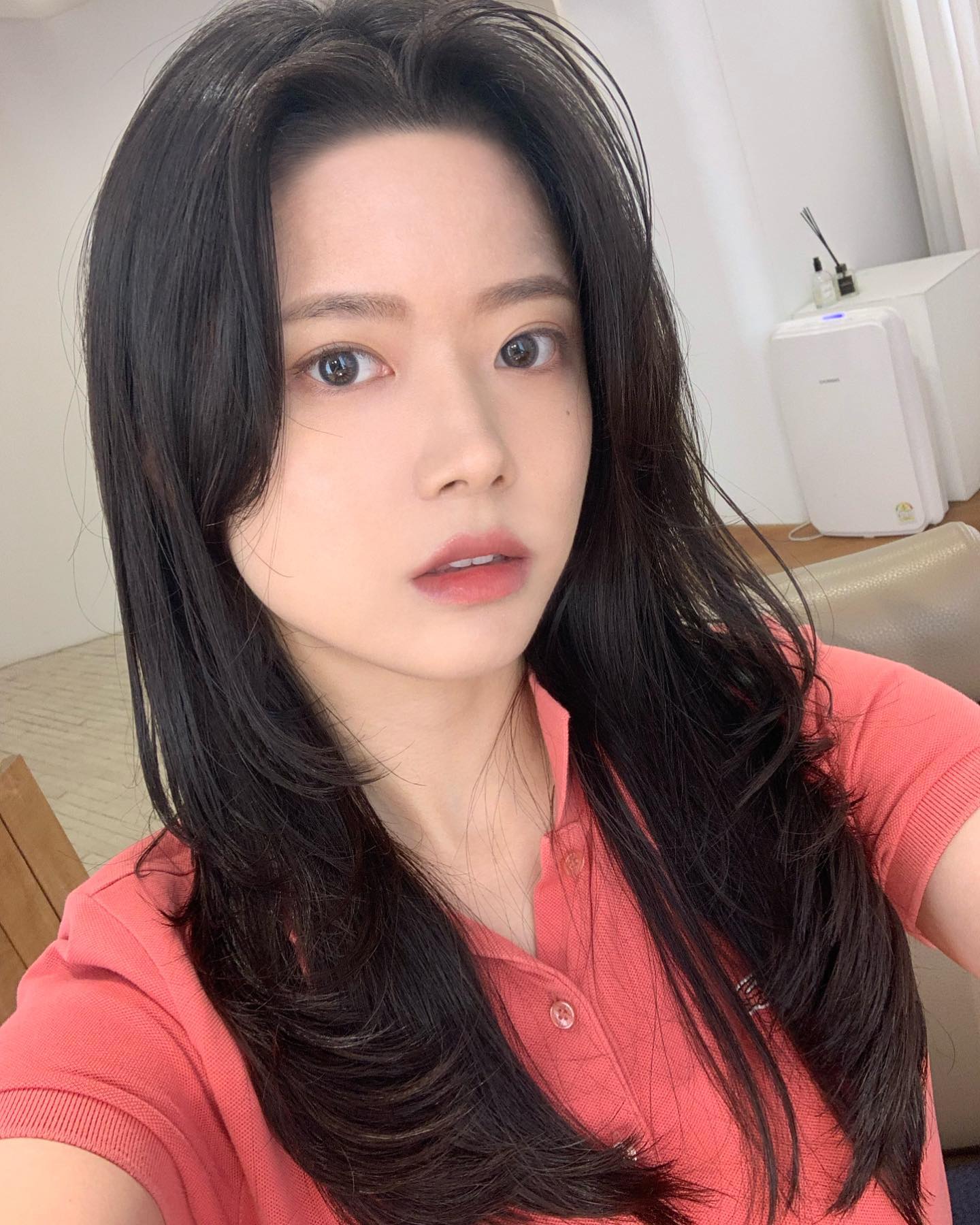 깃을 세워야 자신감이 올라가거든여