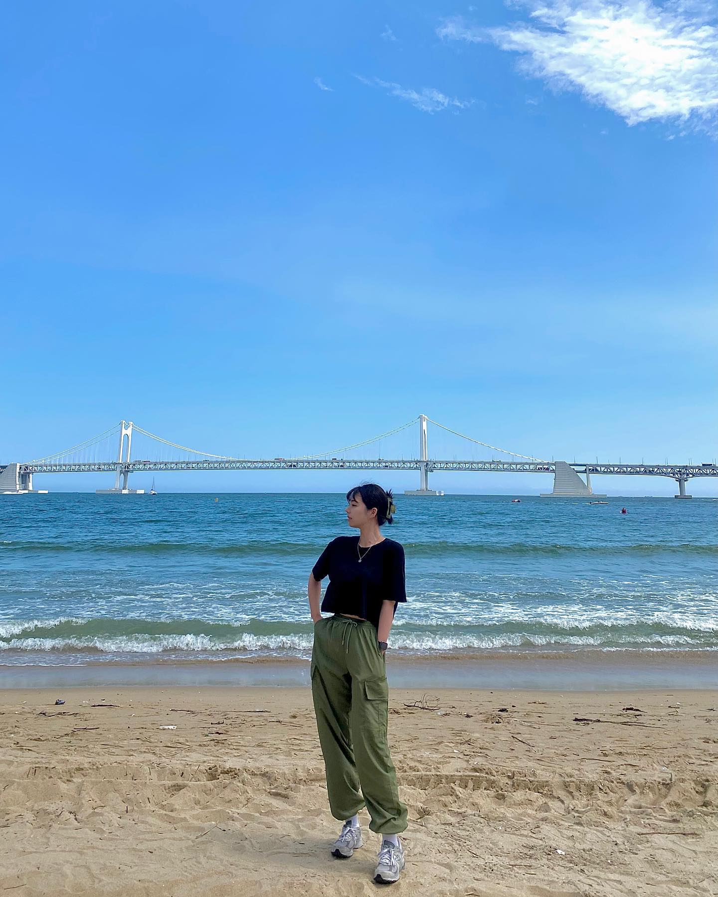 🌊