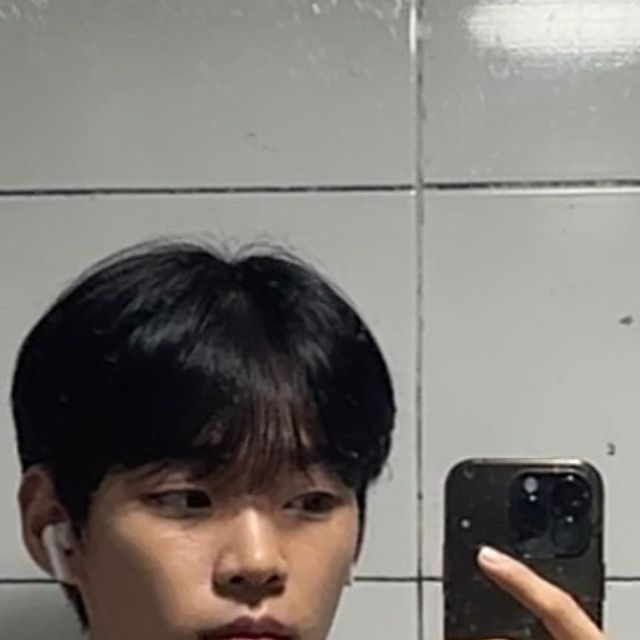 ㅤㅤㅤㅤㅤ on Instagram: "스탠다드에러 반팔티 IRT158 [컴팩트얀] 엔자임 워싱 스탠다드에러 미니 로고 반팔티 IRT158 [컴팩트얀] 엔자임 워싱 스탠다드에러 미니 로고 반팔티는 잔털이 최소화되