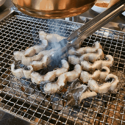 경기도여행,여주가볼만한곳, 자연도 즐기도 맛도 즐기는 숲을 그리다 내풍천장어&메기마을