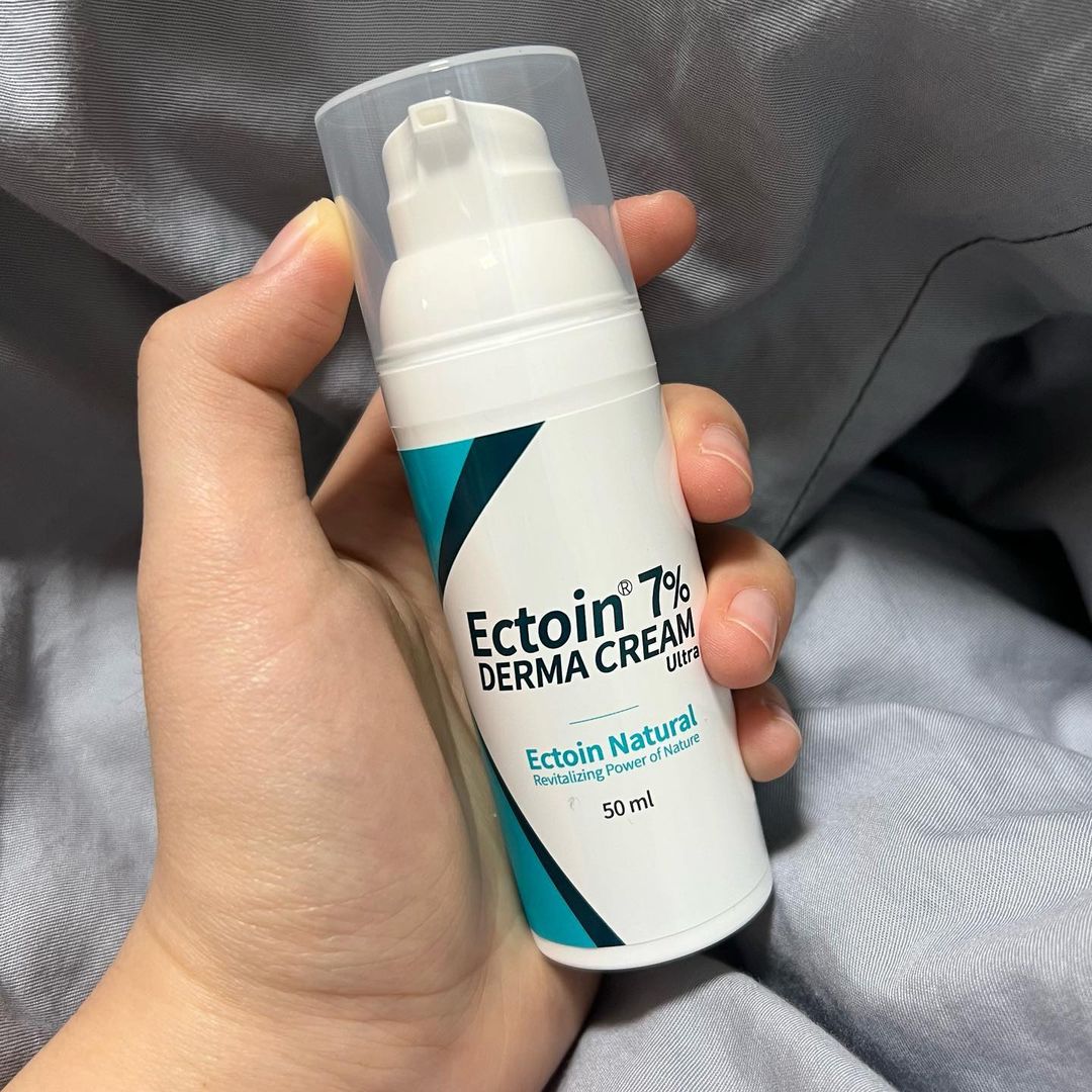 하영🦄🍇👾🧞 on Instagram: “#광고 @ectoin_7 원래 건성이긴하지만 이번 겨울은 특히 더 건조해서 고보습이 필요한데 지구상에서 가장 극한 환경속에 사는 미생물이 자기방어와 생존을 위해