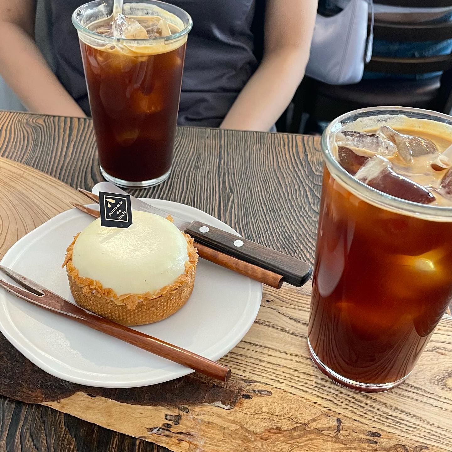 요기니들의 휴일🧘🏻‍♀️
요가복입고 동네마실 갔다가
요가원가기☕️

#동네마실
#하치카페
#요기니의일상