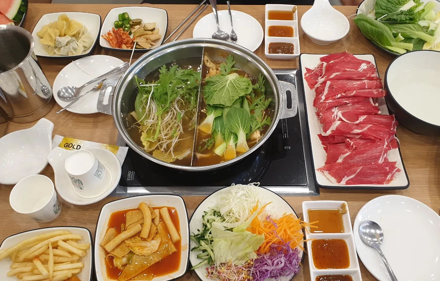 샤브365
셋다 배터짐!

#상인동맛집 #상인동샤브 #메인부터먹자