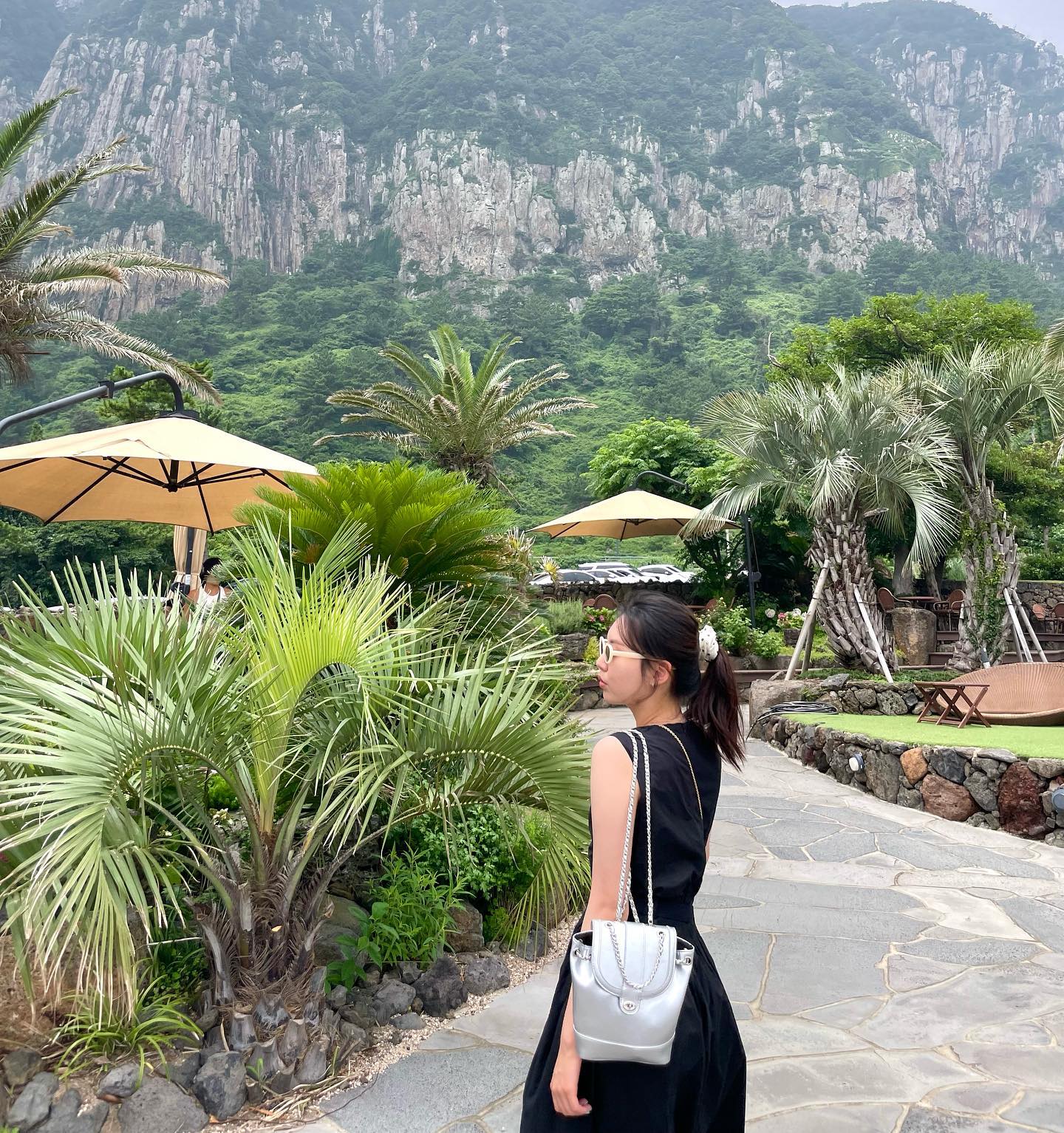 여기는 한국의 하와이 🌴
눈으로 보는데도 계속 감탄이 나오는 풍경 ........ 
그래서 속이기로했다 하와이 왔다고 ㅋ