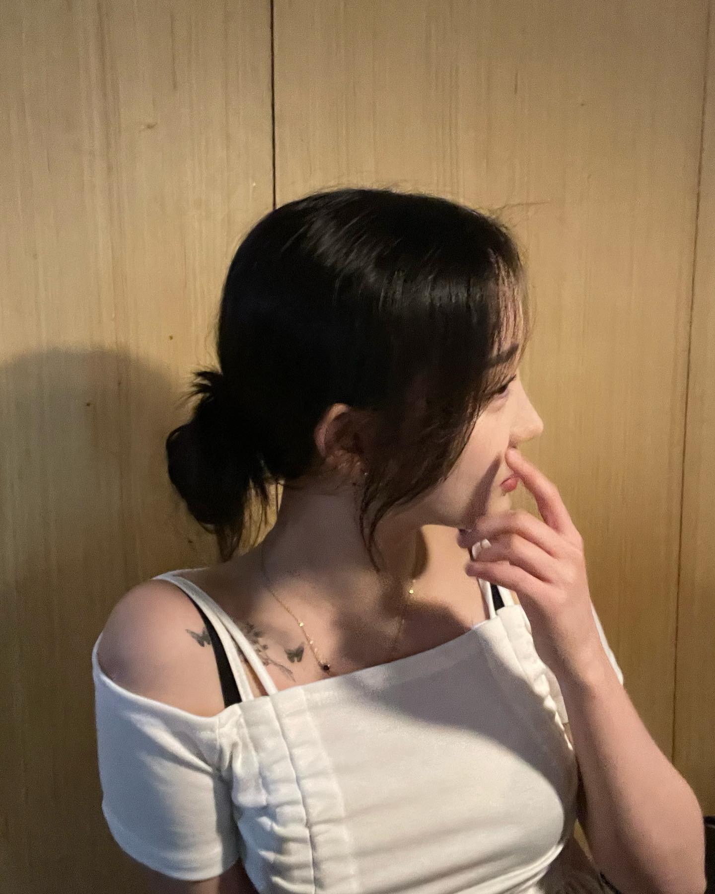오랜만에 화장한날 손에 꼽은날.
