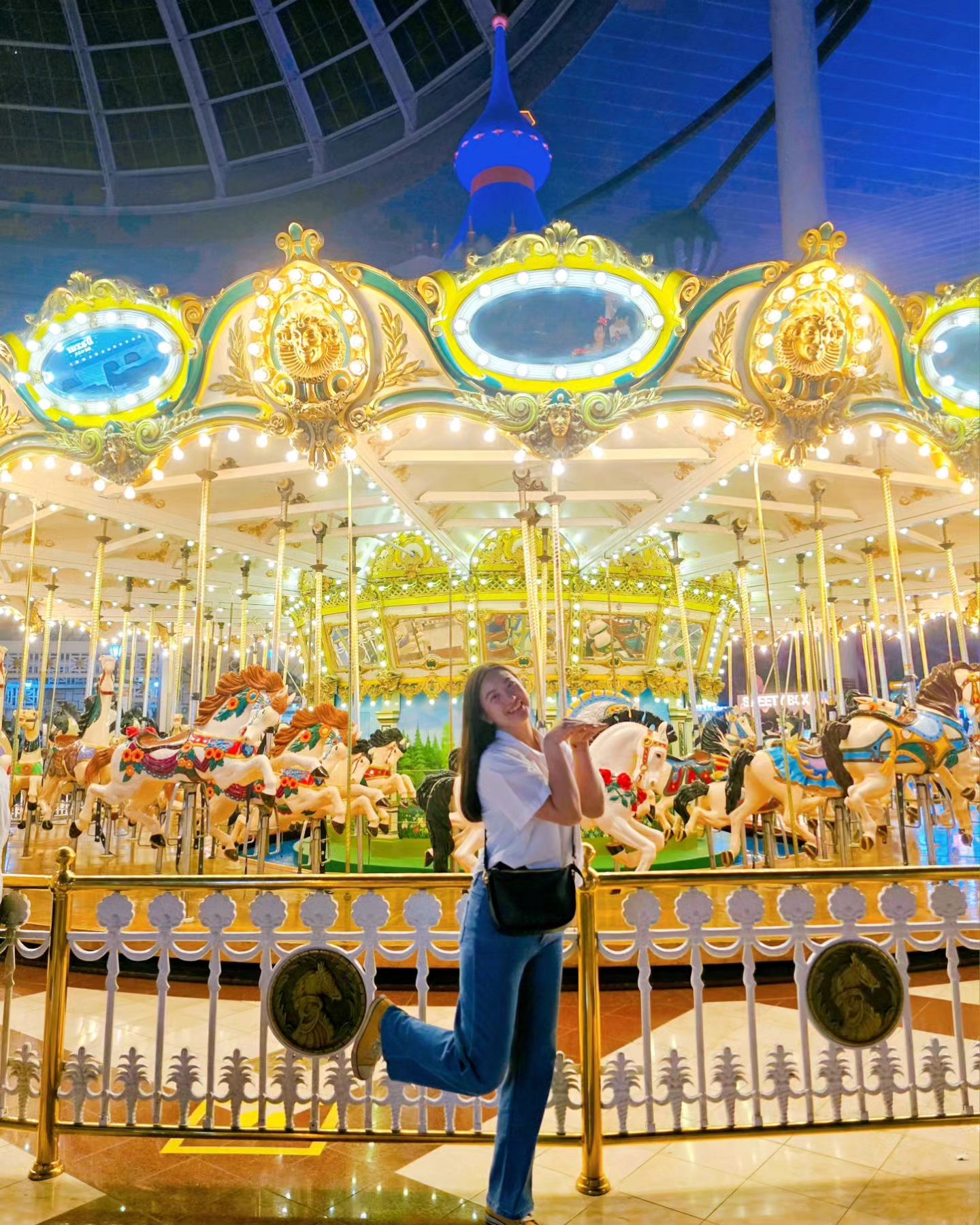 🎠 잠실 롯데월드 다녀왔어요 주말 어트랙션 대기시간부터 오후 입장권 after4 자세한 후기는 쭈의여행일기에서 직접 확인해주세요

#쭈의여행일기 #잠실롯데월드 #롯데월드오후권 #롯데월드after4