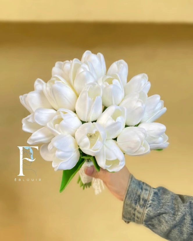 Bride's bouquet🌬
.
.
.
.
.
.
.
.
.
.
.
#bouquet #bride #groom #wedding #gerbe #happiness #boutique #flowers #beuty #salon #mirror #queen #love #married #weddingday #trendy #gift