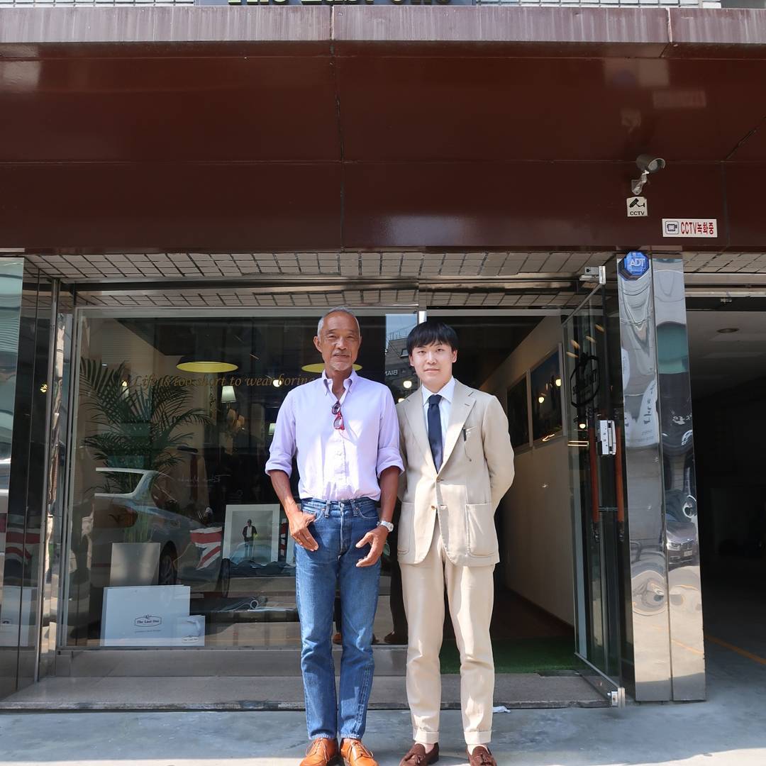 With #HayashiYoshiyuki
In 2017
In Seoul

#OnomichiDenimProject #Resolute #Resolute710 #TheLastOne #Selvege #Denim #OOTD #OutfitOfTheDay #WIWT #WhatIWoreToday