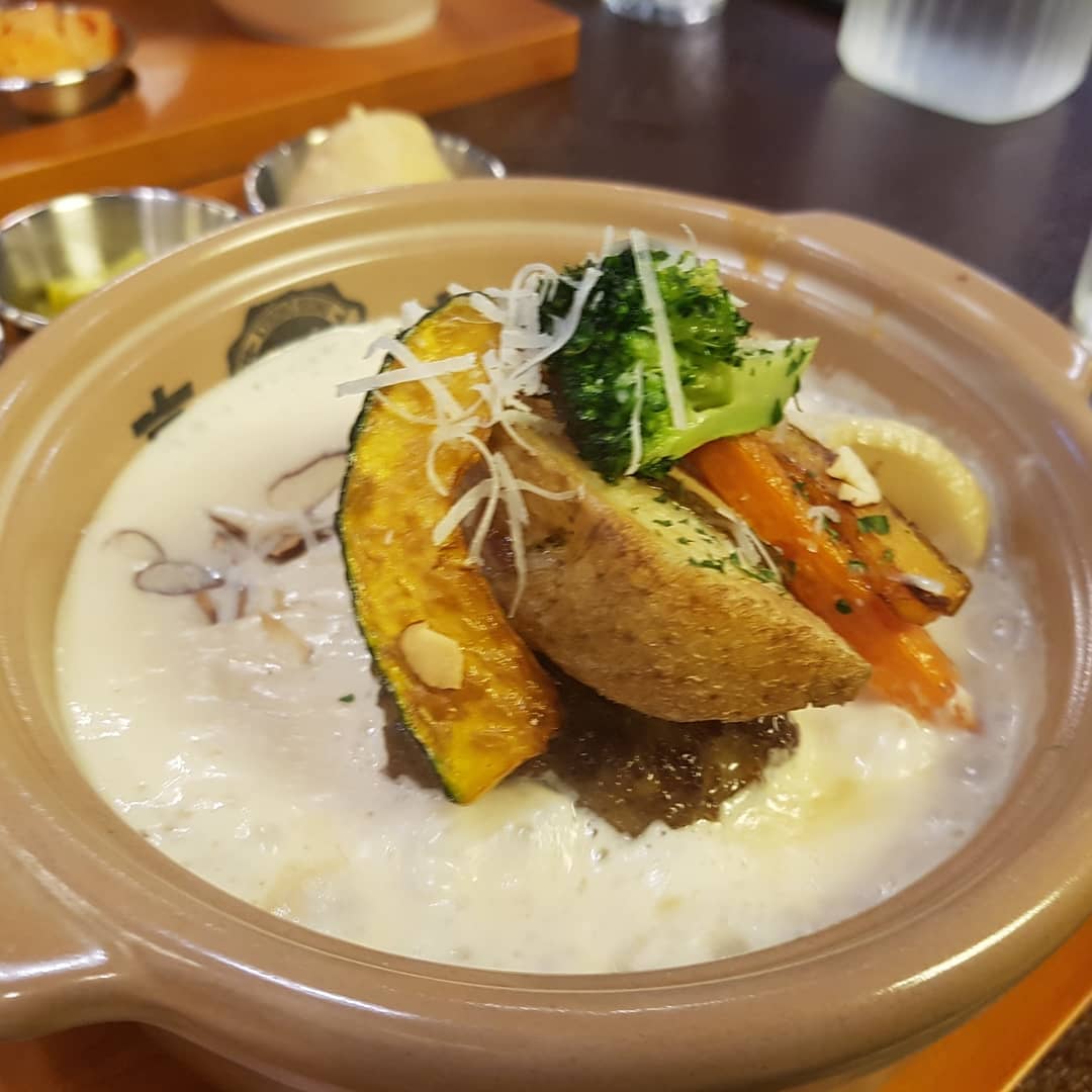 부천역 피노키오상가 맛집
.
.
.
#부천 #부천역 #부천맛집 #부천역맛집 #부천데이트 #부천역데이트 #경성함바그 #추천 #맛집