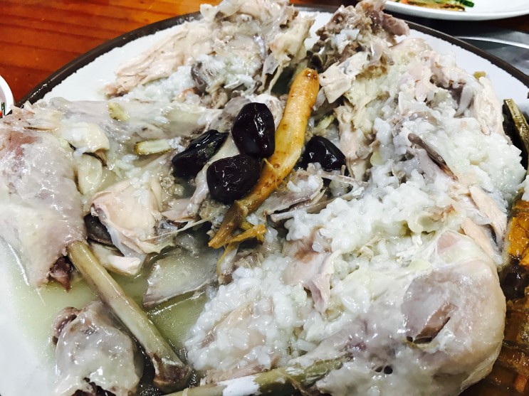 [서울 맛집/홍제동 맛집] 초복 몸보신 누룽지 닭백숙, 산천마루