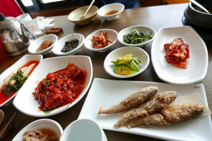 사당역 모임장소 둥구나무 한정식