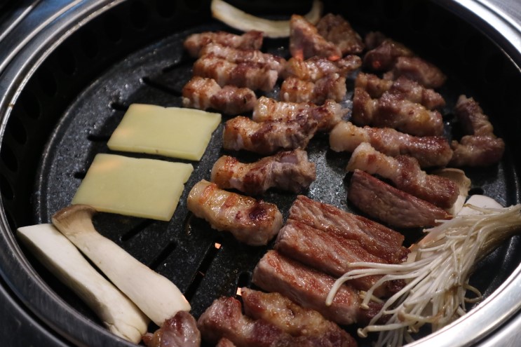 상봉 동부시장 맛집 육대표 조지기 (재방문의사 100%)