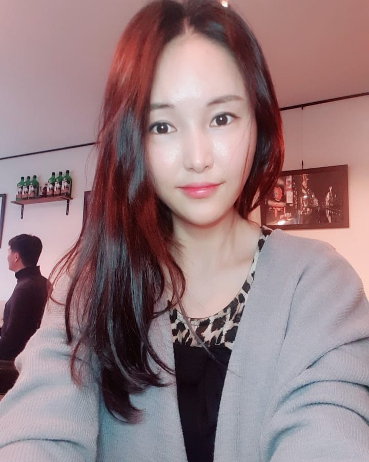 좋은날 좋은사람과 함께
.
.
.
#분위기있는 #분위기좋은 #좋아요반사 #ootd #동래맛집 #동래술집 #셀스타그램  #셀카 #부산맛집 #부산혼술집 #오노고로 #오노고로부산