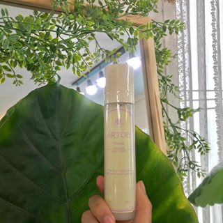 울산반영구 Brow de bon [브로우 드 봉] on Instagram: “바디미스트가 이렇게 향기가 좋아두 되나요! 분사 입자도 고와서 피부에 자극도 없이 사용 가능할 거 같아 더 맘에드는 바디미스트 •᎑ᵕ ๑ 제가 개인적으로 좋아라 하는 섬유유연제향 + 베이비파우더향 섞인 자연스러운 향이라 머리아프거나 부담스러운 향이…”