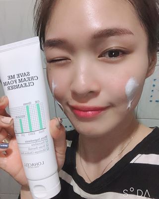 소리 on Instagram: “#첫줄 . #로하셀세이브미폼클렌저 생각보다 촉촉하다!!! . 사용후에도 촉촉함이 유지된다!!🙊 . 다른클렌징폼은 항상 2번씩해야 매끈한느낌이였는데... 클렌징효과까지 탁월하다‼️ . 일하면서 매일 미세먼지 모든 먼지란 먼지는 달고 사는기분인데…”