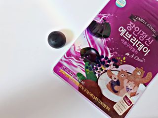 🌙 on Instagram: “⠀⠀⠀ ⠀⠀⠀ 하율이는 젤리바라기라서 아빠!젤리줘 를 입에 달고살아요 ˃̣̣̥⌓˂̣̣̥ ⠀⠀⠀ 그래서 선택한 #아츄구미젤리 !!! 일할때 운전할때 간식챙겨다니는 애들아빠한테도 딱 좋구요ෆ⃛ ⠀⠀⠀ 촉감도 말랑하고 맛도 좋아서 재구매의사 200%…”