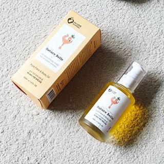 다윤맘 on Instagram: “▫네이처벨르 페이스&바디오일 ▫  유기농 당근오일이라서 믿고 쓴다는 네이처벨르 ‼ 아기오일로도 딱인제품 🥕 보통 오일은 끈적거려서 왠지 바르기싫고 거리감들던데 유기농식물성오일이라그런지 되게 가볍고 촉촉하고 안끈적거려서 손이간다 손이가 ❤…”
