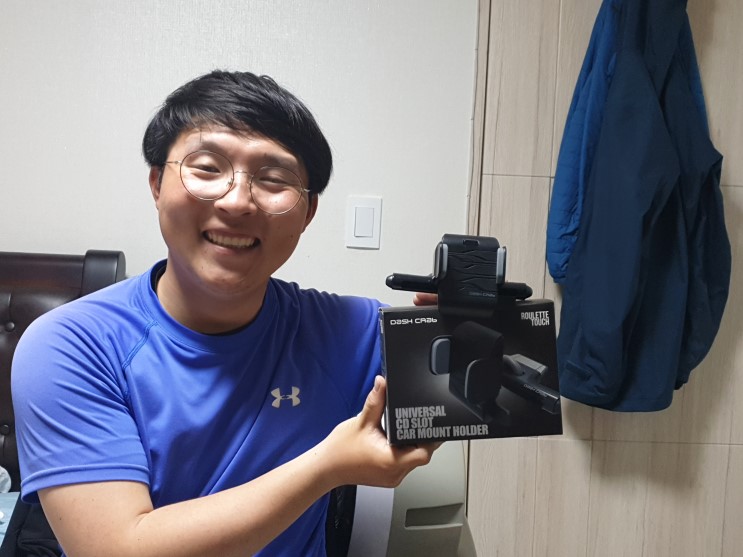 차량용핸드폰거치대 대쉬크랩 룰렛터치를 사용해봐요