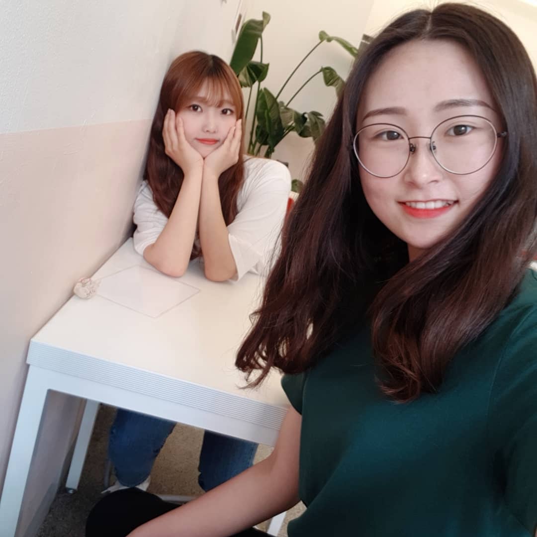 배구여신 태수의 궁동 탐방기 (feat. 유진)
(이 글 주인공 태수임. 난 보조일 뿐임.)
난 당신의 봄고양이 같은 분위기가 좋아
월급 받음 내가 커피 살게 이거 애프터야~
사랑해 겸댕 태수 ☀️🐈❣
#최고당돈가스 #betterthan #베러댄