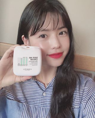 지현😊 on Instagram: “순한 깨끗한 안전한  로하셀 세이브미 크림🌿 . .  미세먼지, 블루라이트 유해성분 3중 필터링 기능❣️❣️ 피부 데미지 케어와 진정작용을 돕는 수크랄페이트 크림 . . .  #로하셀 #로하셀세이브미 #로하셀세이브미크림 #로하셀크림 #미세먼지차단…”