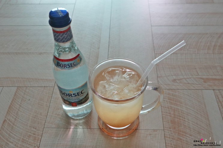100%천연탄산수 보르섹 330ml 탄산수 목넘김이 부드럽네요!!