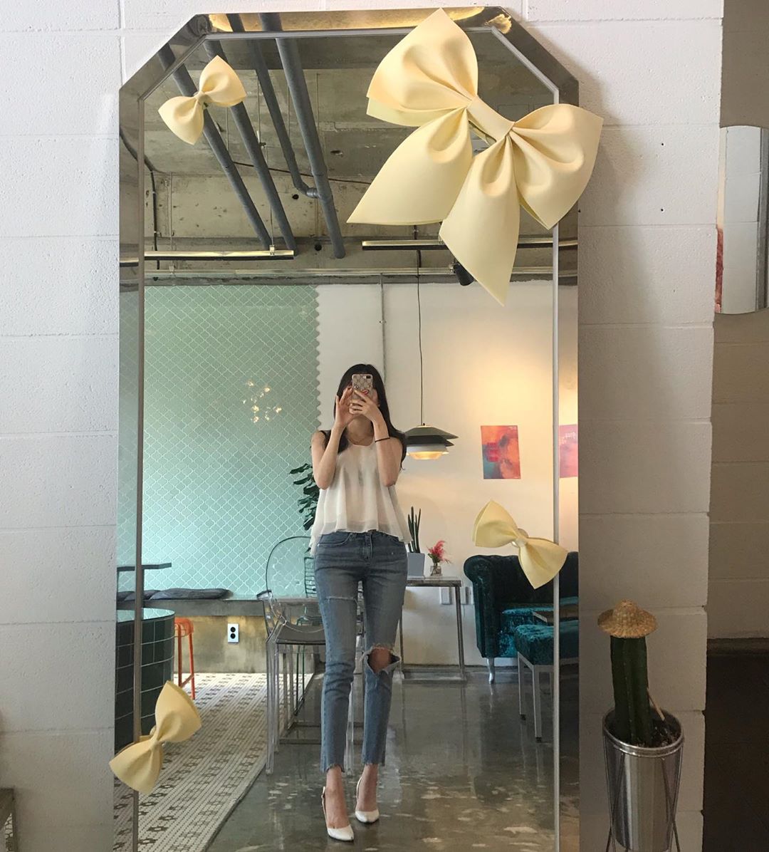 은지공주💕 on Instagram: “칼로비카 다이어트커피☕️ . 기존 다이어트 커피는 쓴맛이 나서  장기간 먹기에 힘들었는데 칼로비카는  스위트아메리카노 맛인데 10kcal라닛..👍🏼 지방합성을 억제해주고 배변활동에도  도움을주는 칼로비카로 올여름 건강한 다이어트 합시댜🥰 . . .…”