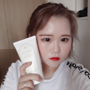 천사연구소 아르투아 산토리니 폼클렌저 리뷰