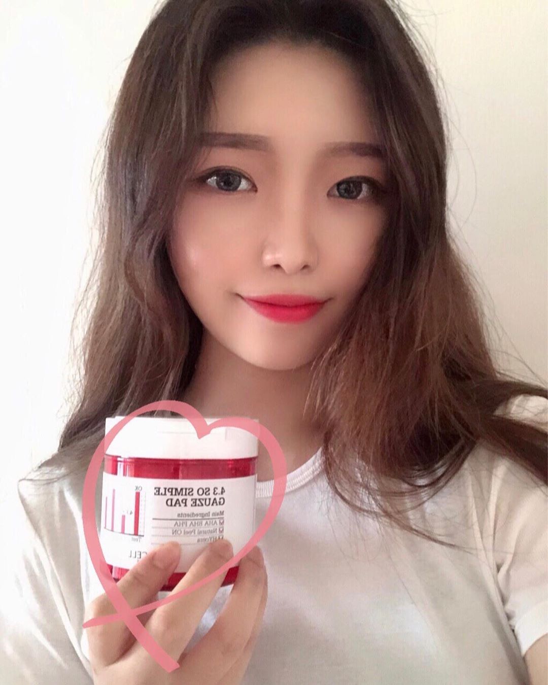 하은 on Instagram: “🍒로하셀 쏘 심플 거즈 패드 ⠀ _ 자극은 최소화한 ph4.3을 적용, 세안 후에 올라간 ph를 빠르게 낮추어 피부 산도 밸런스를 맞춰주는 패드🕺🏻 ⠀ _ 피부 결 타입에 맞춘 2가지 타입 엠보&거즈 듀얼 패드로  1차 거즈면으로 케어 후 2차…”