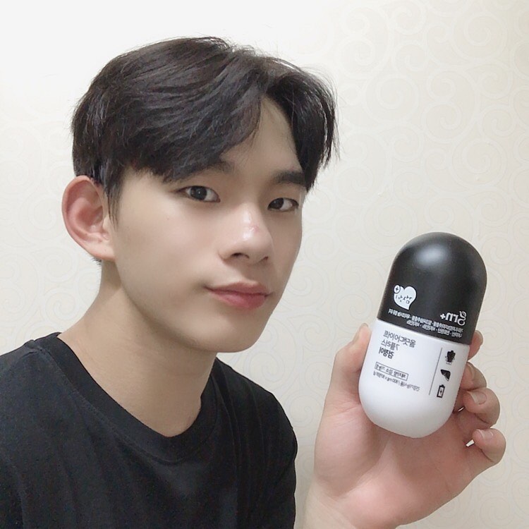 최은수 on Instagram: “🌟GRN 올댓 다이어트 7플러스 검정이🌟. . 요즘 엄청 피곤했는데 💫검정이를 만나고 난뒤부터  파로가 싹 없어졌고! 운동을 하면서 섭취를 하니 몸도 점점 좋아지는거 같아요! 그리구 원래는 여성전용 밖에 없었는데 검정이는 남성전용보조제 이기때문에 다…”