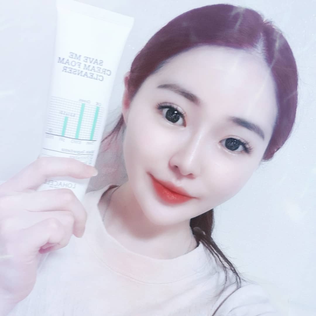 🖤ᴇᴜɴᴊɪのɪɴsᴛᴀɢʀᴀᴍ🖤 on Instagram: “<협찬후기>사용감이 순한 클렌징폼,세안후에도 피부 데미지 케어와 진정 작용을 돕는 #수크랄페이트 성분 덕분에 이전과 다르게 당김이없으며  세안시 거품이 풍부하며 #미세먼지 때문에 쉽게 트러블이나는 요즘 #모링가 성분으로 정수기능이 더해져 모공까지…”