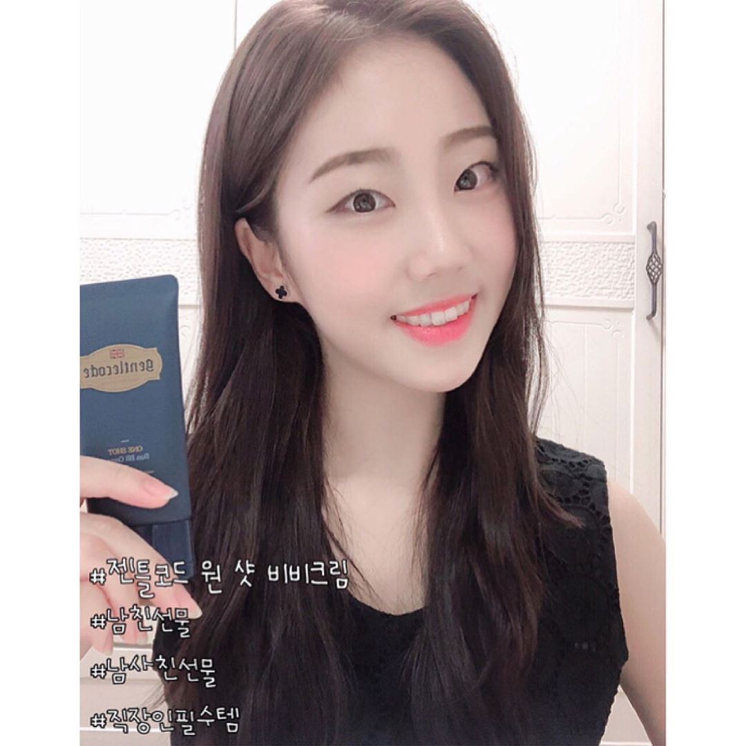 Korean dancer 25 on Instagram: “남성화장품 브랜드 [젠틀코드] NEW라인을 런칭했습니다 ◡̈ 여러가지 비비크림을 써본 제가 느낀것은 묽은제형이라 바르기도 쉬웠어요!! 👏🏻한국 남성 피부톤에 잘 어울리는 컬러감으로 자연스럽게 피부결점을 커버해주고 끈적임 없이 가볍게 밀착되며 유분…”