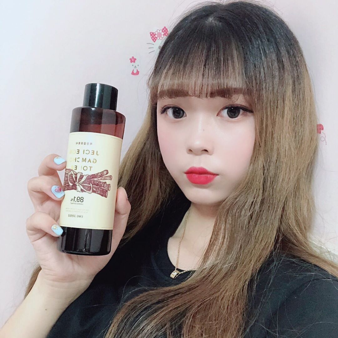 장소윤 on Instagram: “❤️피부의변화[순녹]❤️ 센시티브 클렌징 밀크+제천감초 89% 토너 매일 좋아지는 피부의 변화😍 좋은 성분이 피부에 순하게 녹아드는 제품이에요💚 soon➡️순수하다, noc➡️녹아들다 ........... ✔️블랙헤드로 고민이신 분 ✔️하얗게 뜨는…”