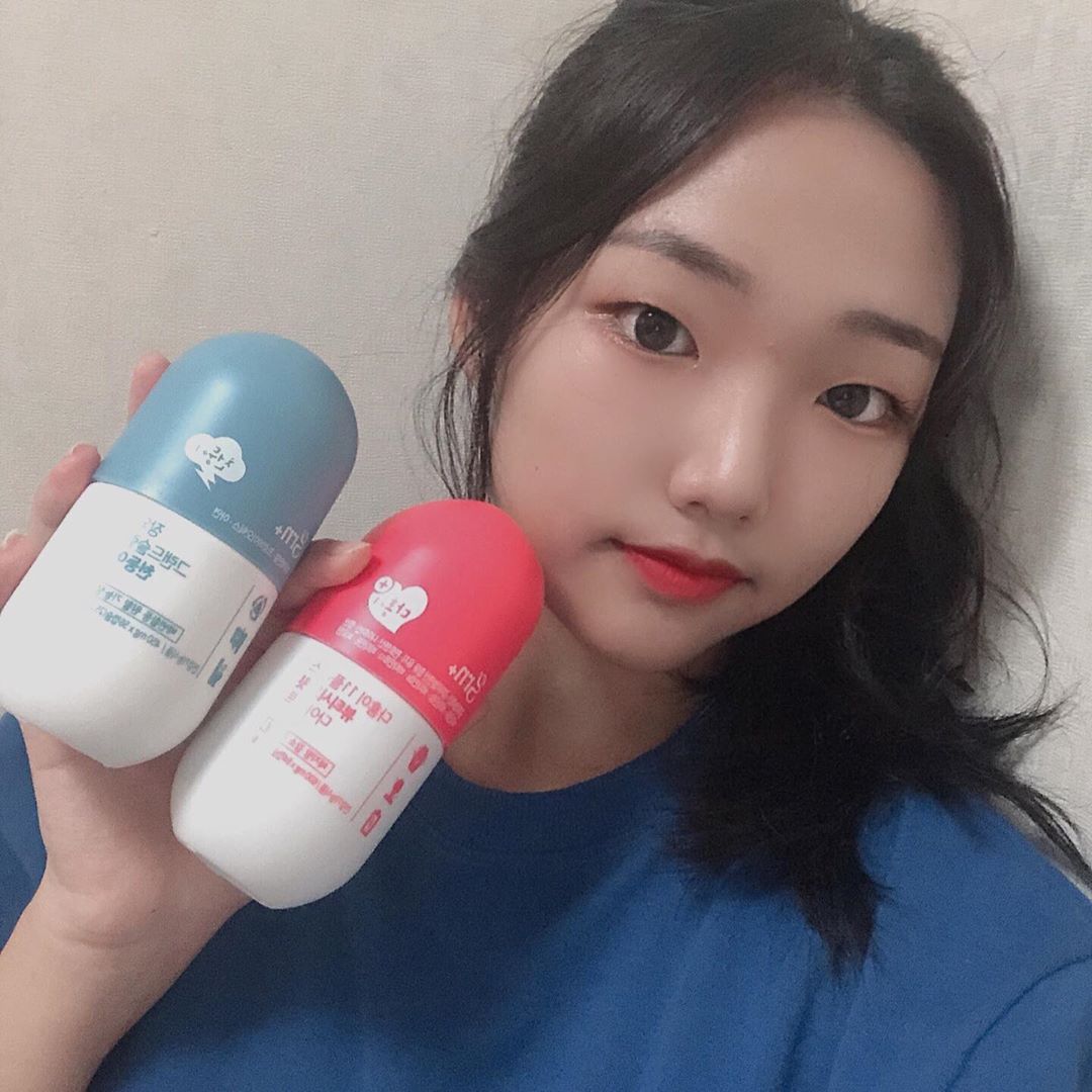 예희 on Instagram: “다이어트 약 처음 섭취해봤는데 다홍이 천둥이는 믿을만 한 것 같당 2주? 조금 안됐는뎅 벌써 2키로가 빠져버림 다른분들 후기보고 반신반의 했는데 진짜 배 하나두 안아프고 몸도 전보다 가벼워진 느낌!! 다들 다홍이 천둥이하세용 . . . . .…”