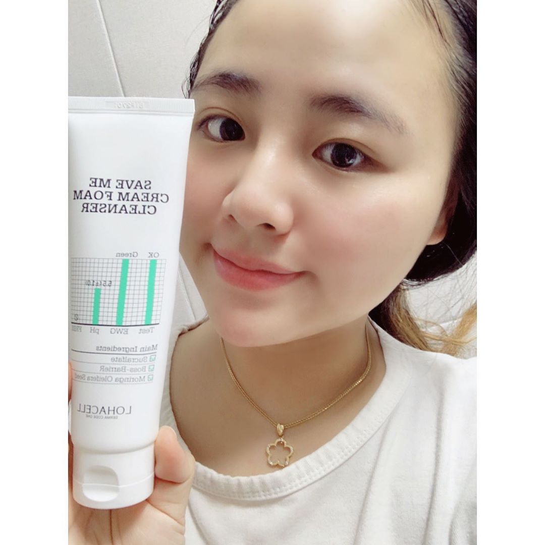 민준맘 on Instagram: “ㅤ
피부본연의 성분과 같은 약산성화장품
로하셀 세이브미크림 폼클렌저🌱
ㅤ
해독으로 좋은 모링가씨앗과 진정을 돕는 수크랄페이트까지🤔
쫀쫀한 버블이 미세먼지로부터 지켜줘요❣️”