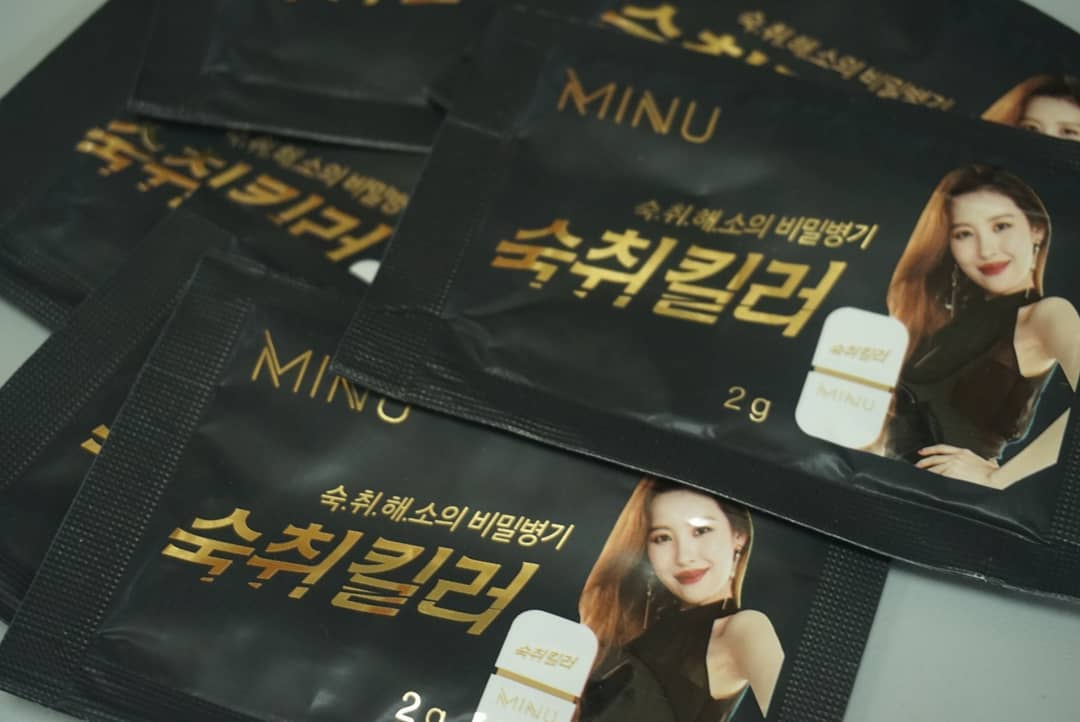 Jimin  Kim on Instagram: “알쓰는 술마실 때 뭐다? 숙취해소제를 꼭 챙긴다 요즘 빨리취하고 속안좋다고 느껴서 아이템 장착하고 마시는데요 미누 숙취길러 분유와 레모나 섞인맛인데 가루라서 섭취도 편하고 헛개수랑 벌꿀 커큐민까지들어가있어서 다음날 숙취가 없다는게 레알로 제가 오늘…”