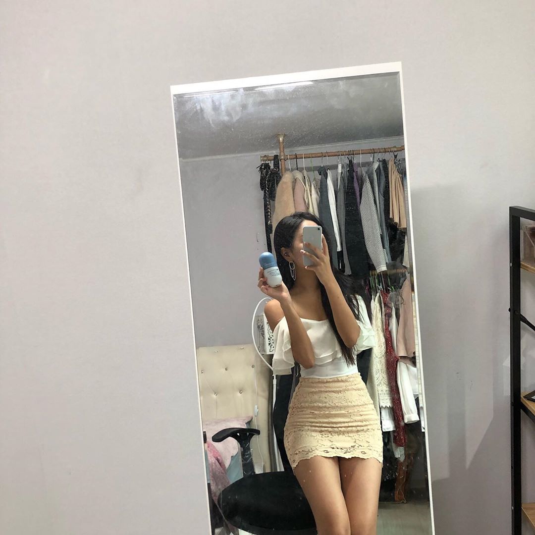 나 라 on Instagram: “체지방감소에 도움을 주는 녹차카테킨이 함유된GRN하늘이와 프로바이오틱스100억마리가 함유되어 배변활동에 도움을 주는GRN천둥이먹으면서 다이어트중...! 한방다이어트약도 먹었었는데 역한냄새때문에 삼킬때마다 헛구역질이 나서 힘들었는데 GRN은 먹기도…”