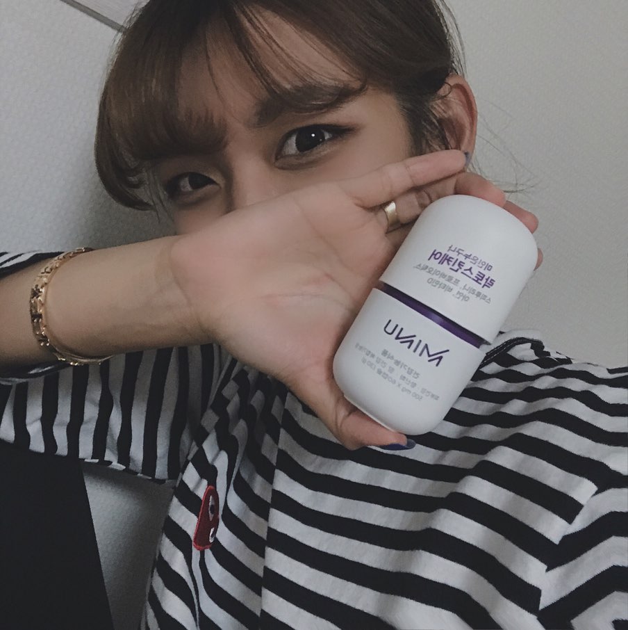 ＲＵＭＩ의 일상🌿 on Instagram: “요즘 피부도 내맘과 똑같아서 구매한 “미누 락토스킨케어” #피부야돌아와 . . 미누락토스킨케어는 피부건강과 항산화에 도움을 줄 수 있는 스피루리나와 배변활동에 도움을 줄 수 있는 신바이오틱스가 같이 있너서 피부건강과 장 건강을 동시에 케어해줌!🥰…”