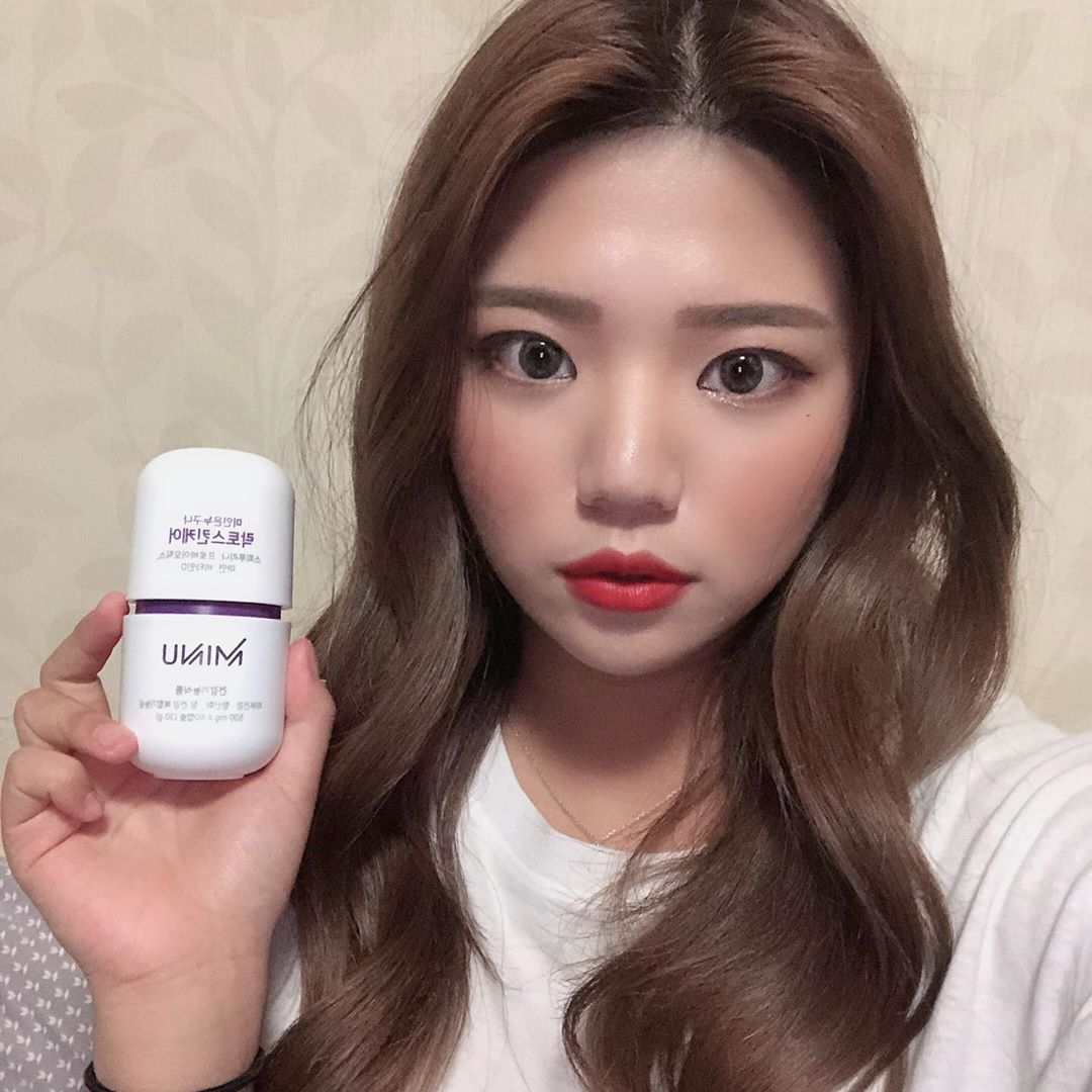 안서경 on Instagram: “📍미누 락토 스킨케어 하루 두번 먹으면서 피부관리하기 딱 좋다 피부건강, 항산화에 도움주는 캡슐👍🏻 이거 먹으면서 피부 관리 하는중🥰 - - #미누 #minu #미누락토스킨케어 #락토스킨케어 #minu락토스킨케어 #스피루리나 #신바이오틱스…”