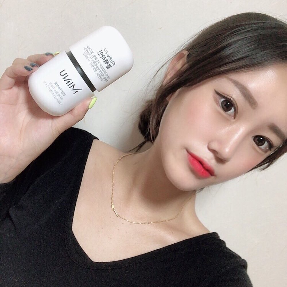요정다은 on Instagram: “추석때 음식+술 너무 마니 먹어서 #미누 #블랙라인 먹어줬어요 ㅠ.ㅠ 체지방 감소에 도움되는 #가르시니아 와 간에 좋은 #밀크씨슬 이 들어서 일석이조 ㅎㅎ  블랙라인이라 남성분들에게도 강추합니당☺️☺️ . . . #minu #미누다이어트…”