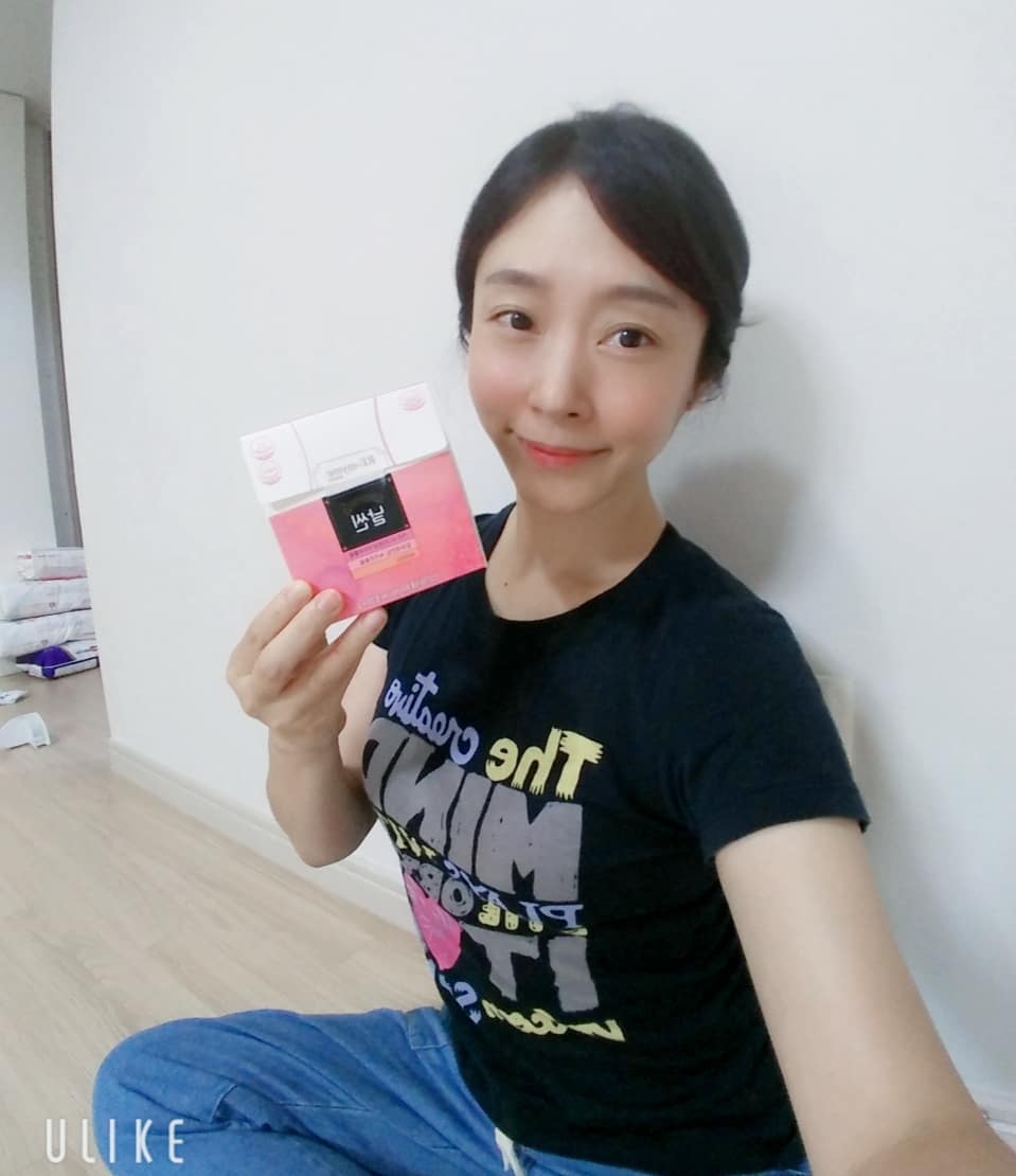 육아그램 부산맘 맘스타그램 아기스타그램 육아소통 on Instagram: “밥심으로 사는 엄마 #탄수화물컷 빠저라 살들아⛔  리마이미 날씬은 🔸가르시니아(HCA) 🔸녹차카테킨 🔸알로에전잎 🔸비타민D  다이어트에 필수인 배변활동에 좋은 알로에전잎과 골다공증에 도움되는 비타민D까지 함유되어있는 🔸올인원 제품으로  몸 건강…”