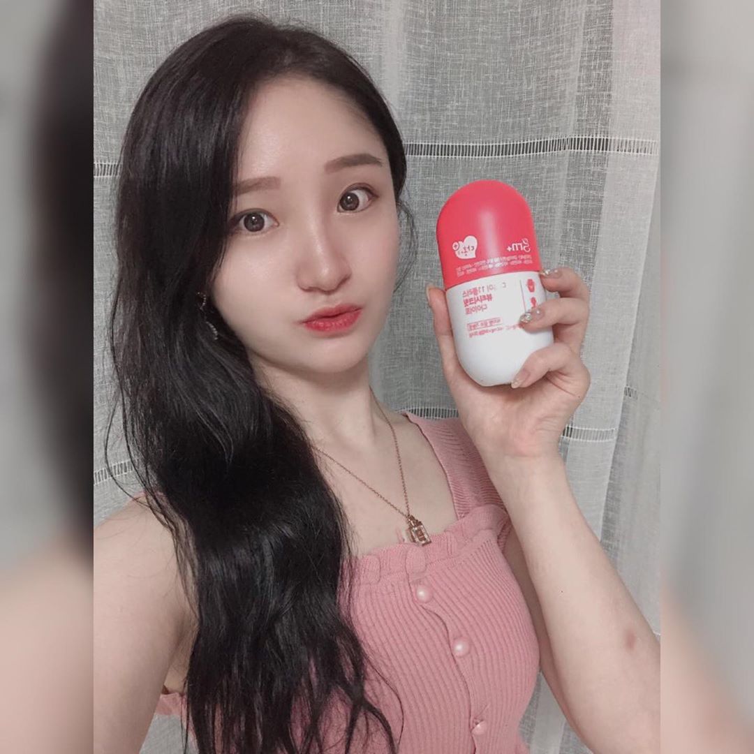 @http.hw_2 on Instagram: “⠀ ⠀ 체지방고민- BYE ! 그날의 건강고민- BYE ! ⠀ GRN 다홍이11플러스 뷰티시크릿 다이어트 ⠀ ⠀ 하루3번 식전 2캡슐 ⠀ ⠀ 다이어트+여성건강 CLA 체지방 OUT 감마리놀렌산 여자의그날엔 비타민 균형은 빈틈없이 ⠀ 내몸속에 쌓여가는…”