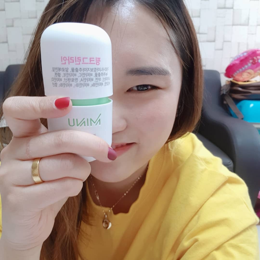 바칸솔👸애일상이내일상 on Instagram: “#아가리어터는그만  애셋 출산후로 몸이 결혼전과는 비교도 할수없을정도로 어마어마하게 불어났어요😥 육아하랴 살림하랴 움직이기는 땀구멍 개방해가며 세상 열심히 움직였는데 살빠질기미는 보이지도않고😥 식사는 커녕 시간에 쫓기듯 하루에 한끼나 두끼 정도로…”