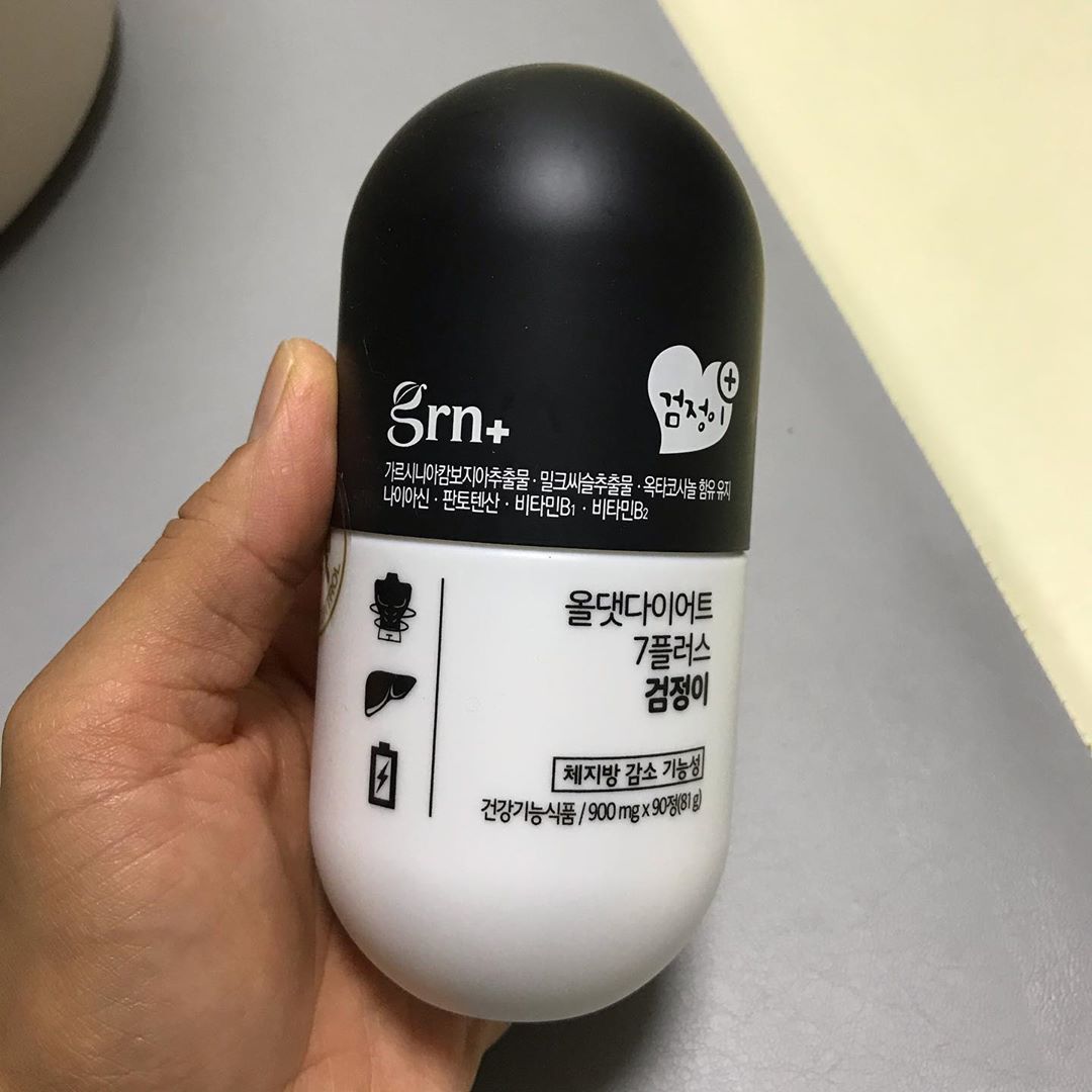 주진혜C on Instagram: “뭐지?! 왜 다 날아간거니...;;;; ⠀⠀⠀⠀ ⠀⠀⠀⠀ 남자도 관리하는 시대! 기왕이면 쉽게쉽게가자!! 그래서 준비했어. #GRN검정이 ⠀⠀⠀⠀ 남편은 후기 작성을 위해 효과가 어떤지를 알고싶어 조금의 식단조절이나 금주는 하지 않았음!- ⠀⠀⠀⠀…”